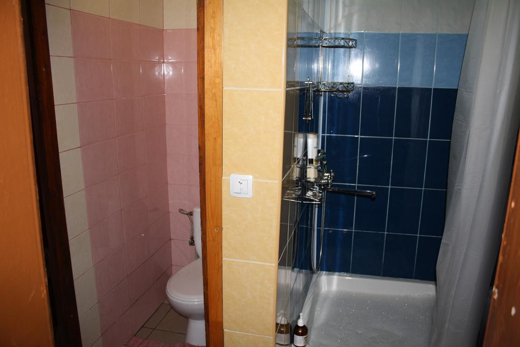 ז'דנייבו Садиба Під Гострою מראה חיצוני תמונה